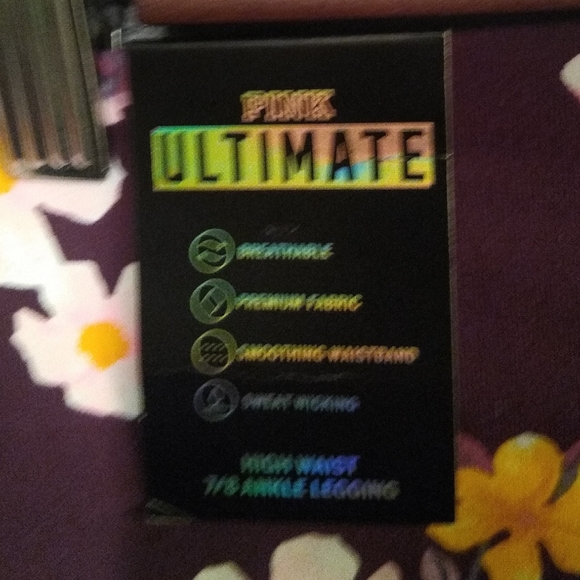 New Pink Blackout Floral Workout Leggings w/ Pocket | High-Waisted S/P - Picture 5 of 7